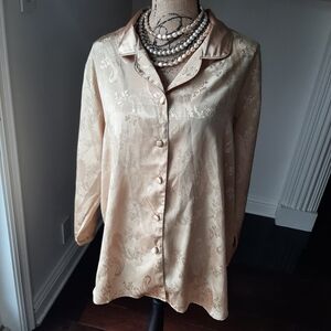 EUC MORGAN TAYLOR INTIMATES PAJAMA TOP